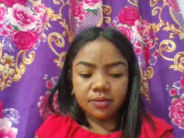 Elyah1a live cam on BongaCams