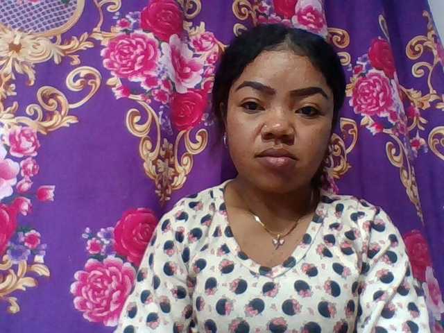 Elyah1a live cam on BongaCams