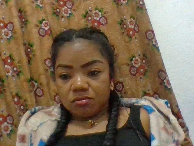 Elyah1a live cam on BongaCams