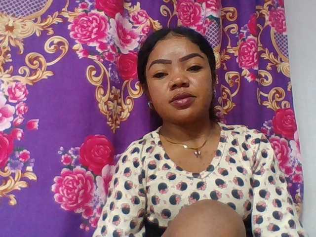 Elyah1a live webcam show