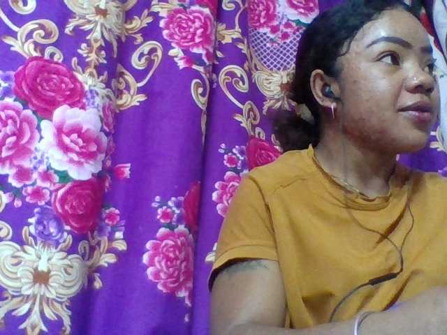 Elyah1a live cam on BongaCams