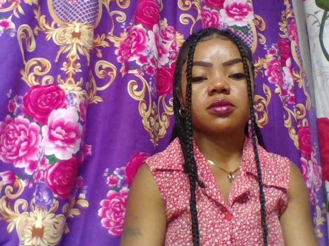 Elyah1a live webcam show