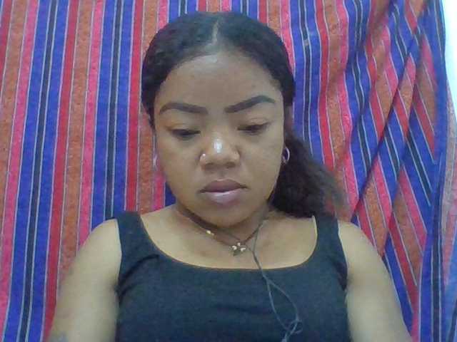 Elyah1a live cam on BongaCams