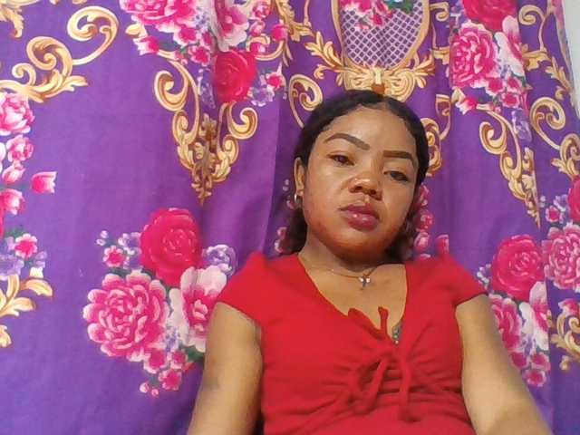 Elyah1a live cam on BongaCams