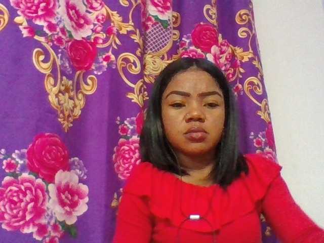 Elyah1a live cam on BongaCams
