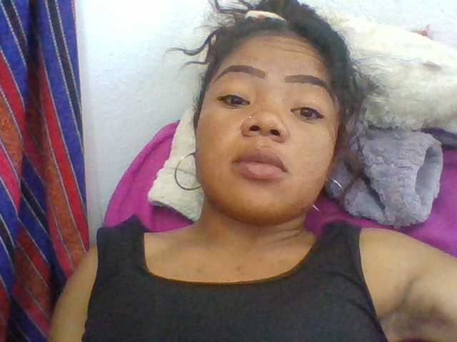Elyah1a live cam on BongaCams