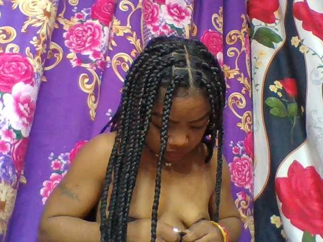 Elyah1a live webcam show
