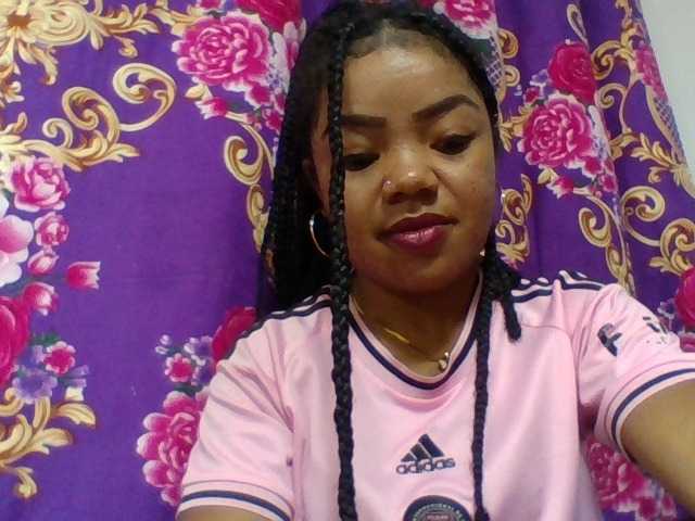 Elyah1a live webcam show