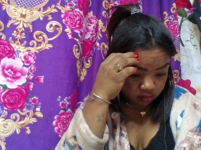 Elyah1a live cam on BongaCams