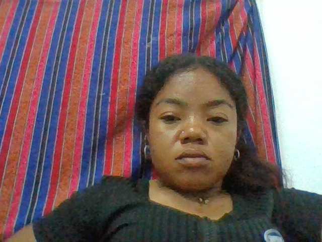 Elyah1a live cam on BongaCams