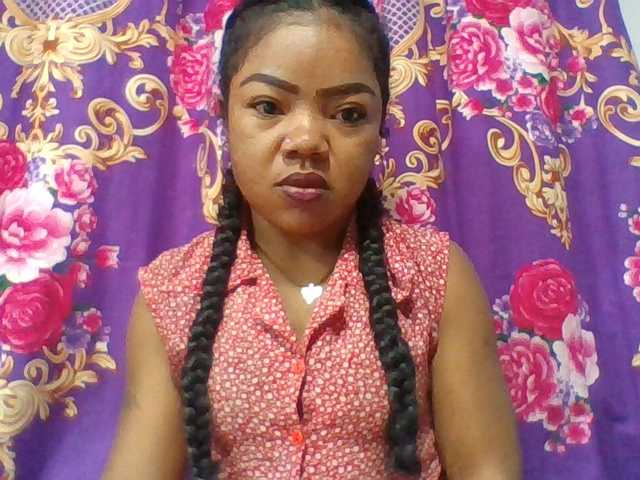 Elyah1a live cam on BongaCams
