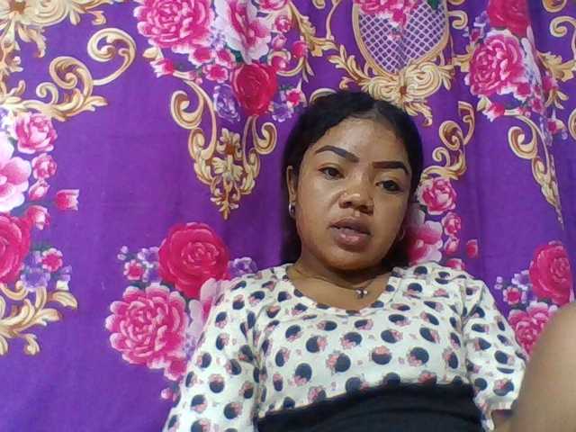 Elyah1a live webcam show