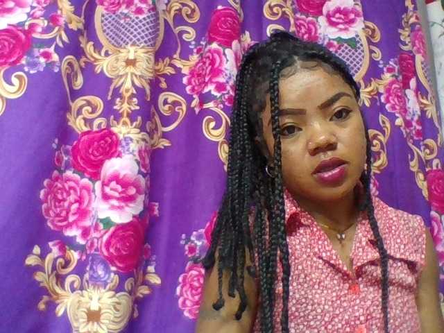 Elyah1a live webcam show