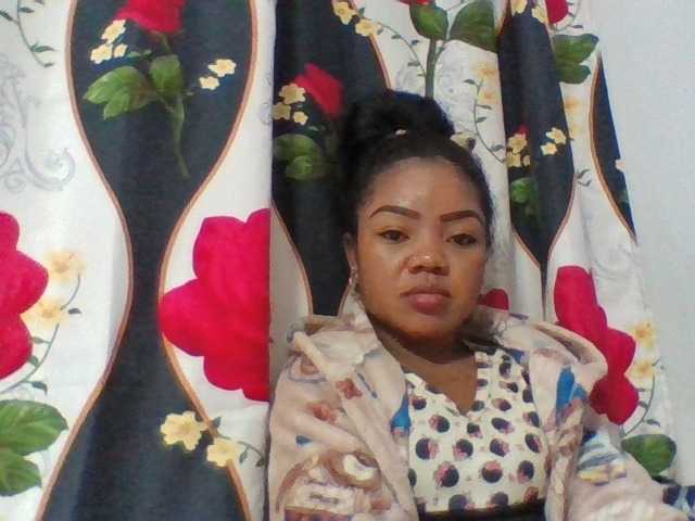 Elyah1a live cam on BongaCams