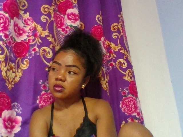 Elyah1a Live Cam and Statistics on UnifiedCams