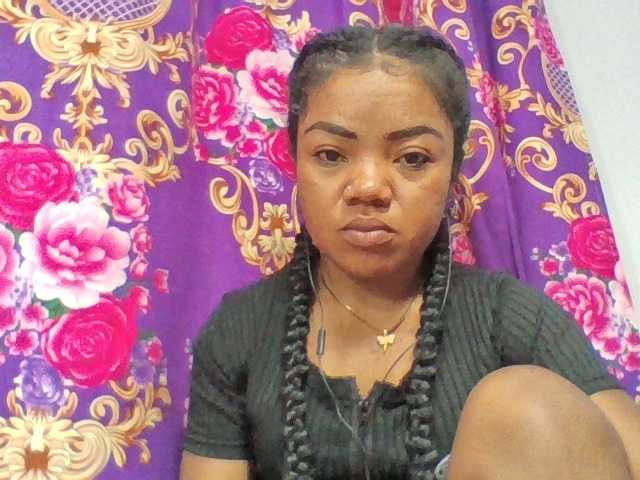 Elyah1a live cam on BongaCams