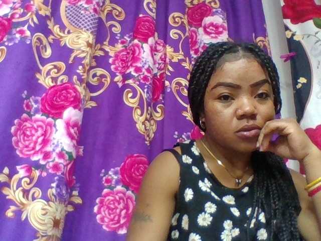 Elyah1a live webcam show