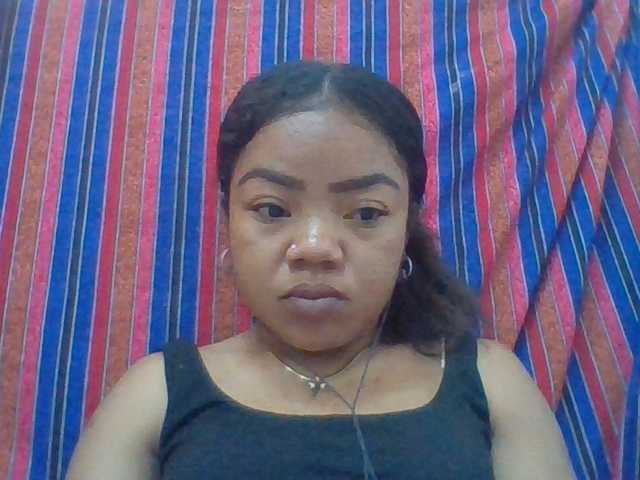 Elyah1a live cam on BongaCams