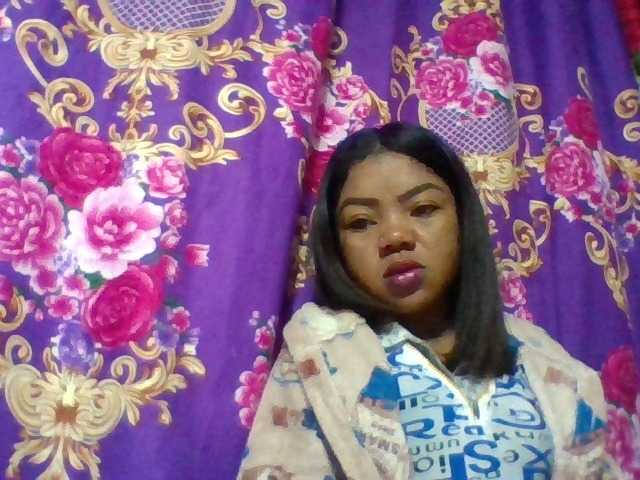 Elyah1a live cam