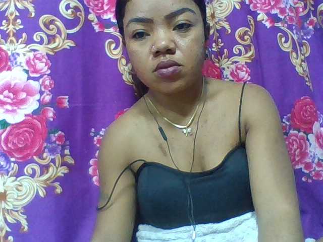 Elyah1a live cam on BongaCams