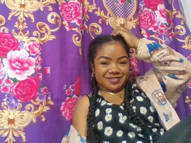 Elyah1a live cam on BongaCams