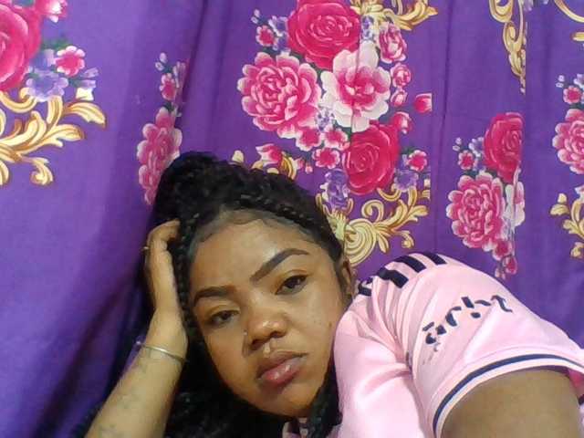 Elyah1a live webcam show