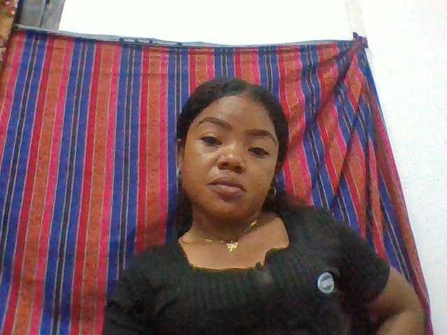 Elyah1a live cam on BongaCams