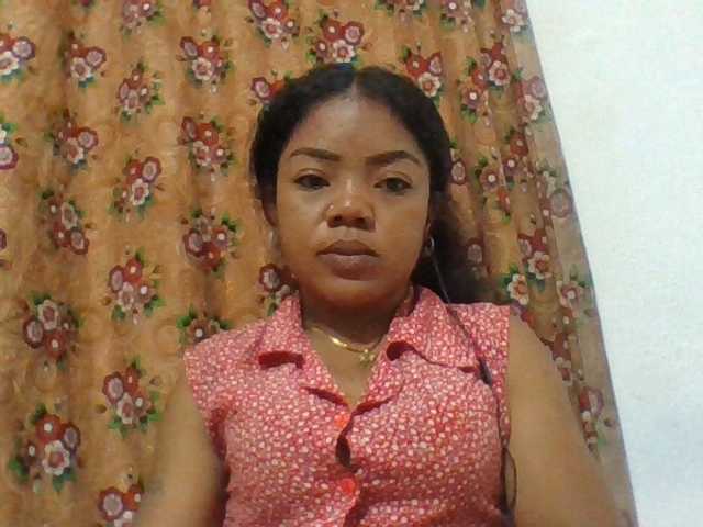 Elyah1a live cam on BongaCams