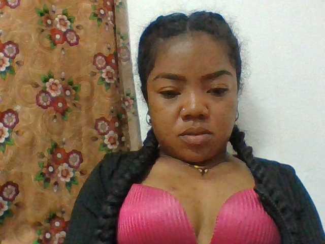 Elyah1a live cam on BongaCams