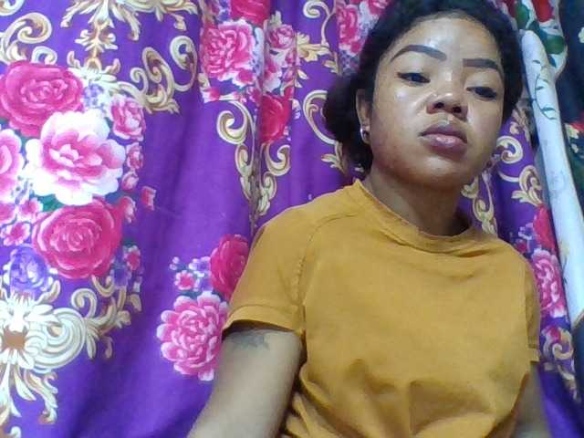 Elyah1a live cam on BongaCams