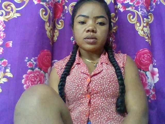 Elyah1a live cam on BongaCams