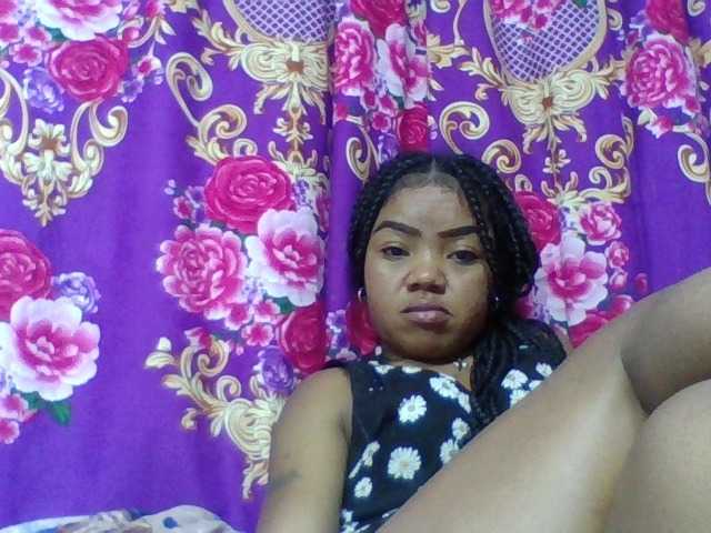 Elyah1a live webcam show