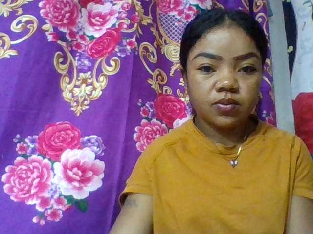 Elyah1a live cam on BongaCams