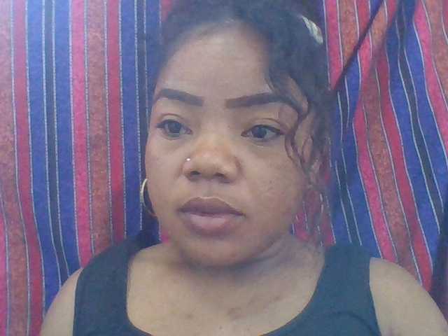 Elyah1a live cam on BongaCams