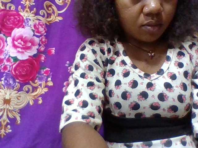 Elyah1a live cam on BongaCams