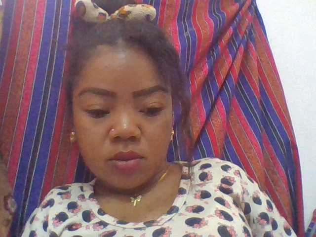 Elyah1a live cam on BongaCams