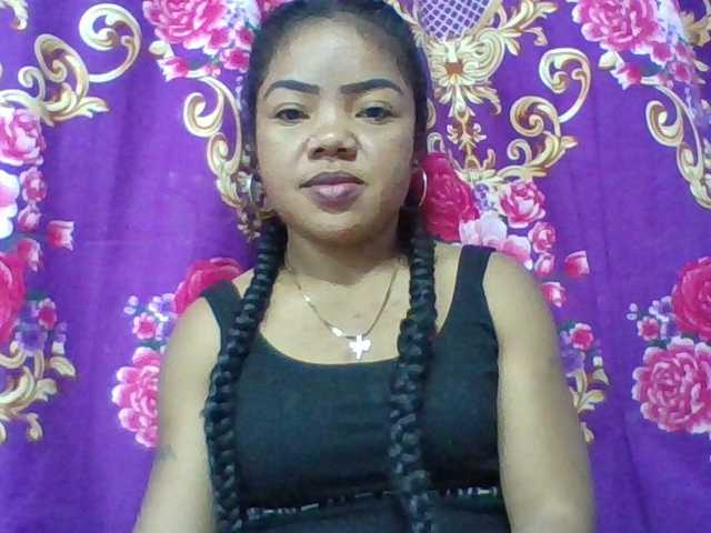 Elyah1a live cam on BongaCams