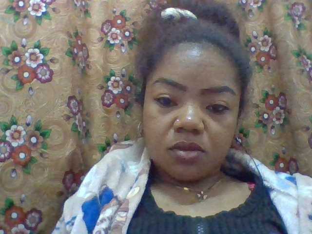 Elyah1a live cam on BongaCams
