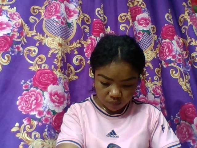 Elyah1a live cam on BongaCams