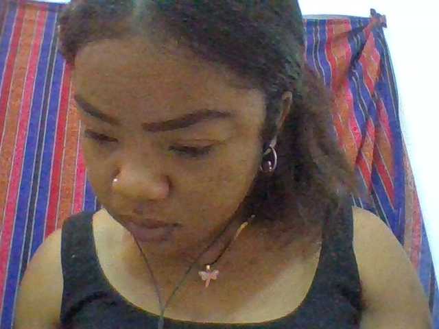Elyah1a live cam on BongaCams