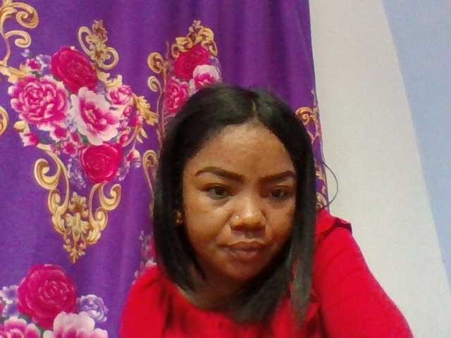 Elyah1a live cam on BongaCams