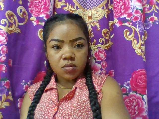Elyah1a live cam on BongaCams
