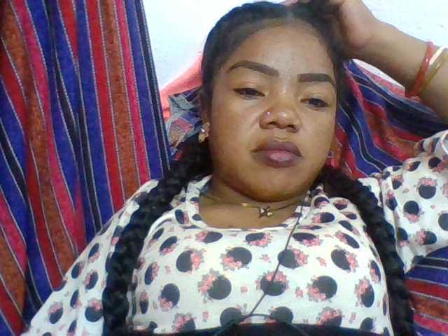 Elyah1a live cam on BongaCams
