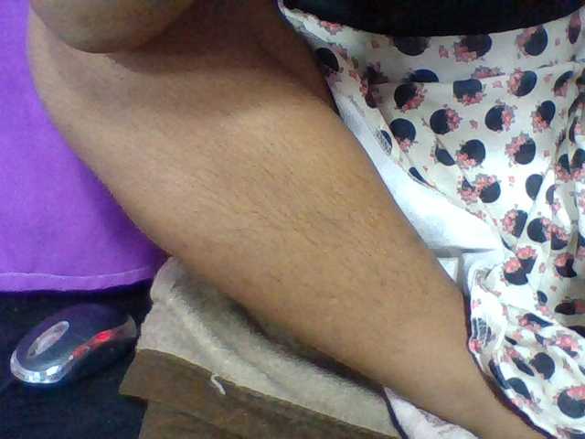 Elyah1a live cam on BongaCams