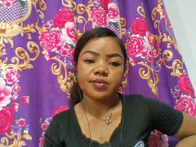 Elyah1a live cam