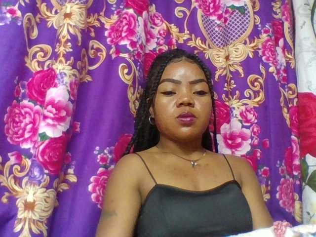 Elyah1a live webcam show