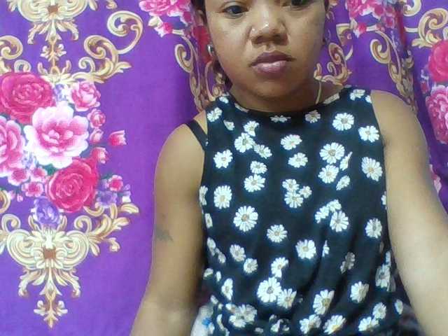 Elyah1a live cam on BongaCams