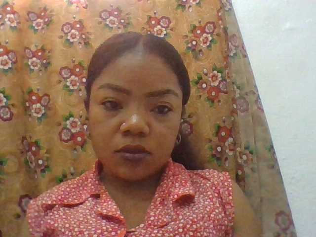 Elyah1a live cam on BongaCams