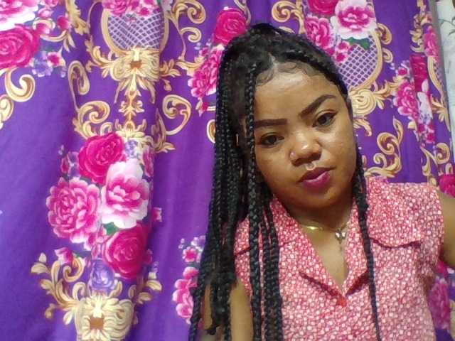 Elyah1a live webcam show