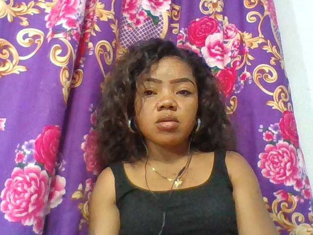 Elyah1a live cam on BongaCams